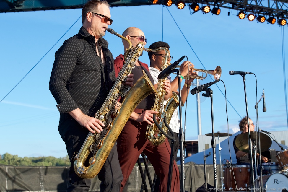 Ural Thomas & The Pain, The Lot at Zidell Yards, photo by John Alcala