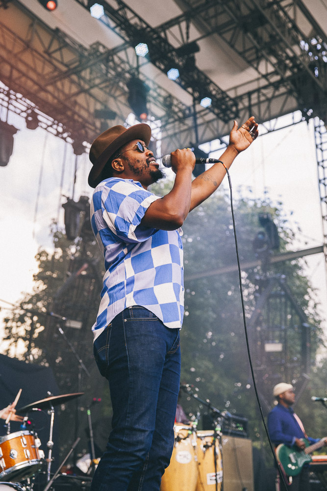 Durand Jones & The Indications, Edgefield Amphitheater, photo by Blake Sourisseau