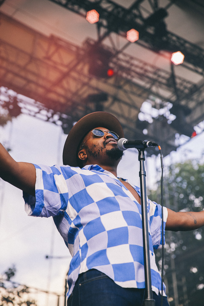 Durand Jones & The Indications, Edgefield Amphitheater, photo by Blake Sourisseau