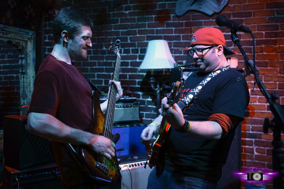 The Weird Kids, White Eagle Saloon, photo by Joshua Hathaway