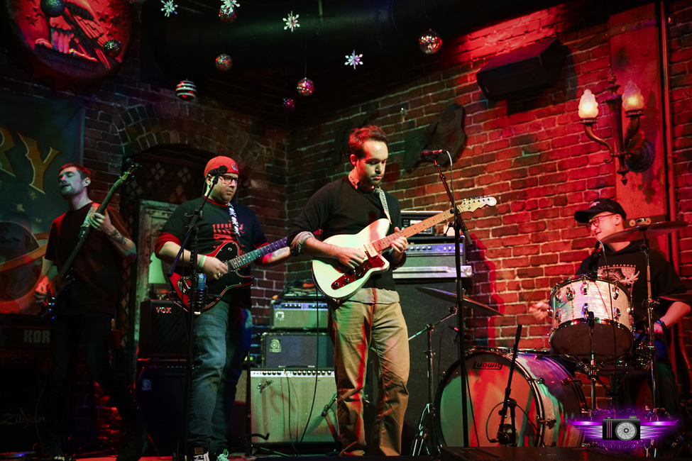 The Weird Kids, White Eagle Saloon, photo by Joshua Hathaway
