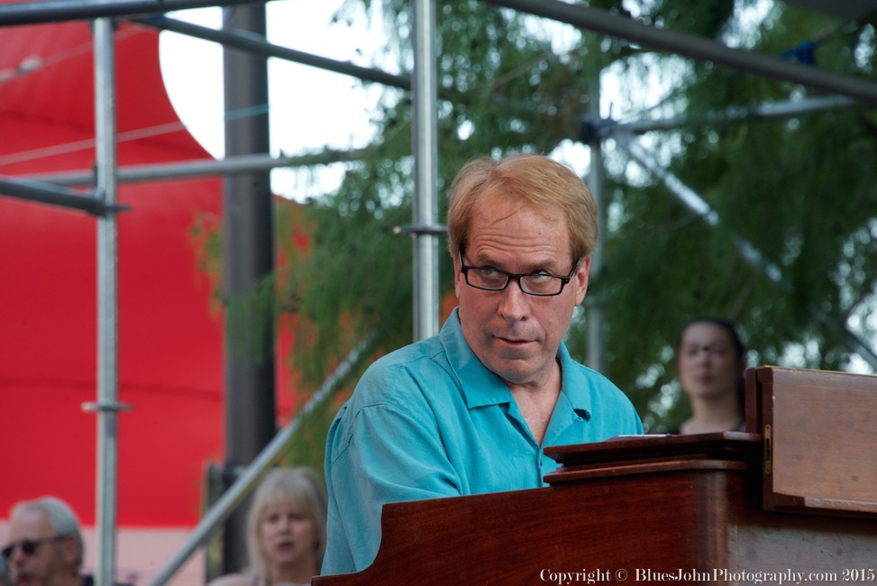Waterfront Blues Festival, Tom McCall Waterfront Park, photo by John Alcala