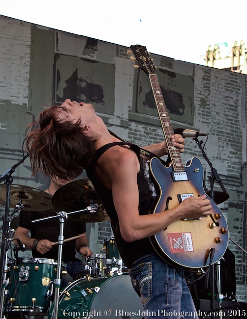 Ty Curtis, Waterfront Blues Festival, Tom McCall Waterfront Park, photo by John Alcala