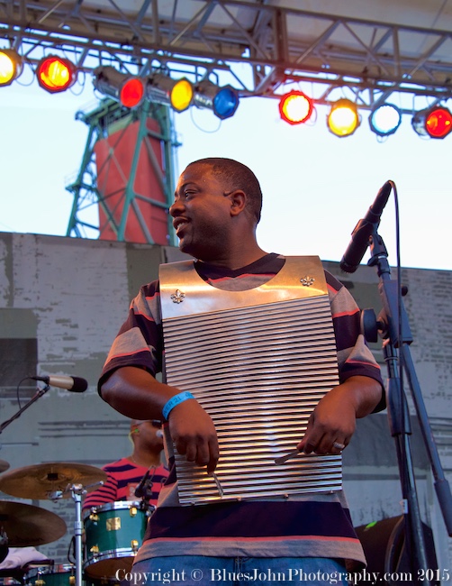 Waterfront Blues Festival, Tom McCall Waterfront Park, photo by John Alcala