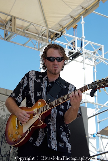 Waterfront Blues Festival, Tom McCall Waterfront Park, photo by John Alcala