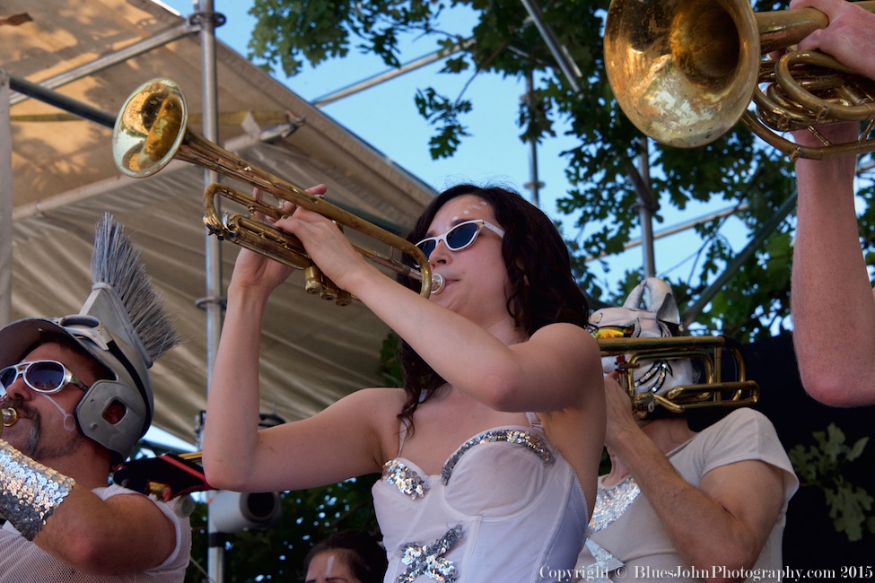 LoveBomb Go-Go, Waterfront Blues Festival, Tom McCall Waterfront Park, photo by John Alcala
