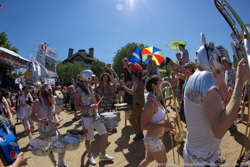 LoveBomb Go-Go, Waterfront Blues Festival, Tom McCall Waterfront Park, photo by John Alcala