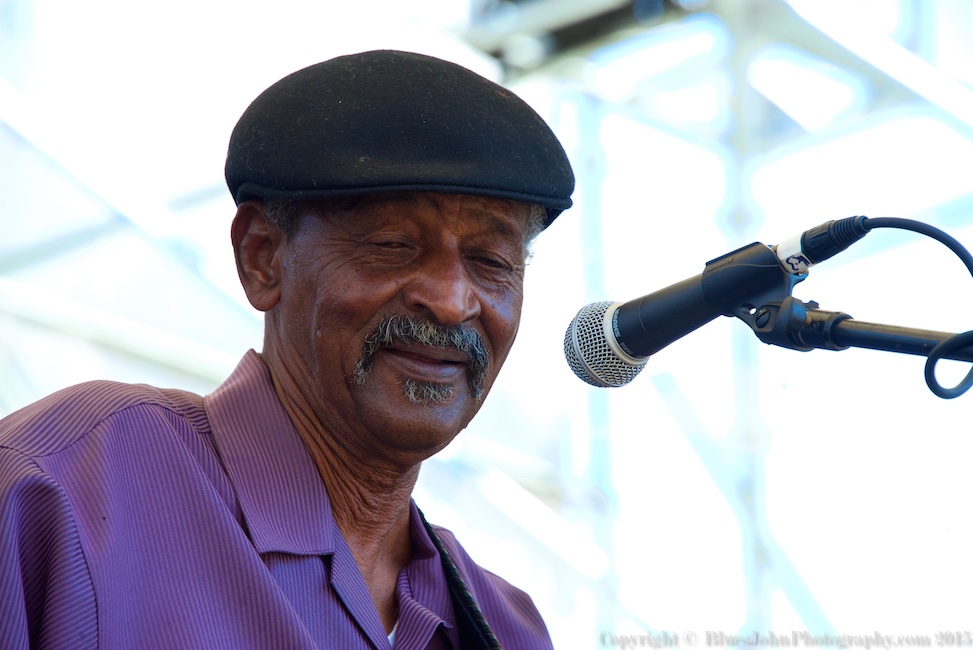 Waterfront Blues Festival, Tom McCall Waterfront Park, photo by John Alcala