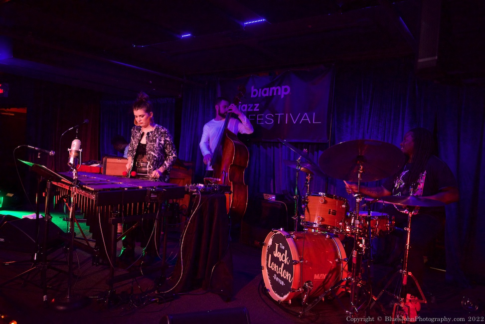 Sasha Berliner, Jack London Revue, photo by John Alcala