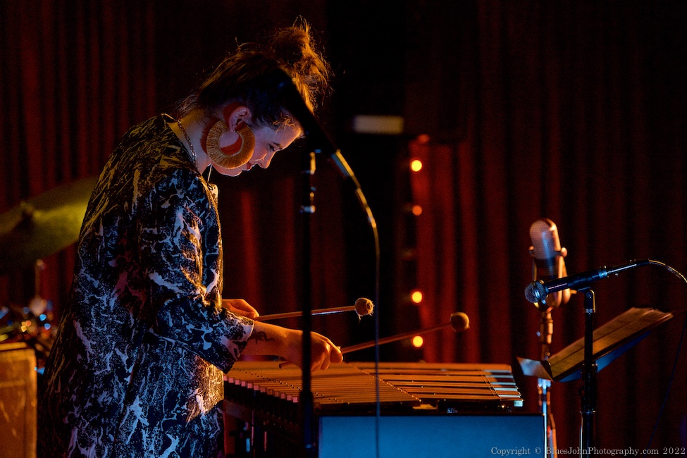 Sasha Berliner, Jack London Revue, photo by John Alcala