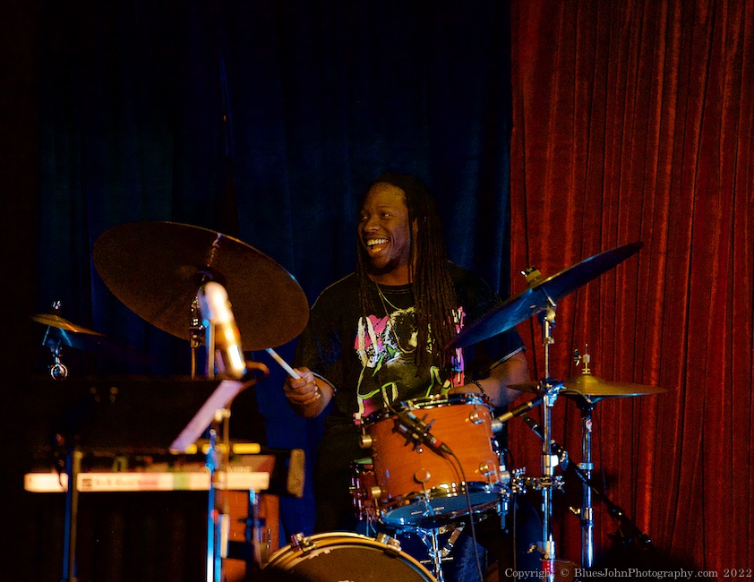 Sasha Berliner, Jack London Revue, photo by John Alcala