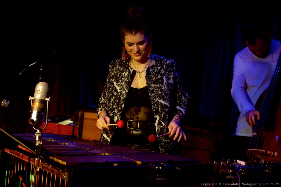 Sasha Berliner, Jack London Revue, photo by John Alcala