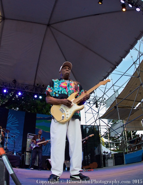 Buddy Guy, Waterfront Blues Festival, Tom McCall Waterfront Park, photo by John Alcala