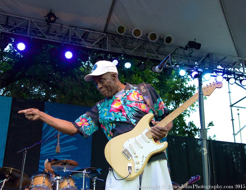 Buddy Guy, Waterfront Blues Festival, Tom McCall Waterfront Park, photo by John Alcala