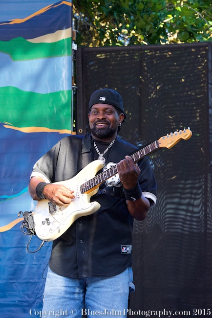 Waterfront Blues Festival, Tom McCall Waterfront Park, photo by John Alcala