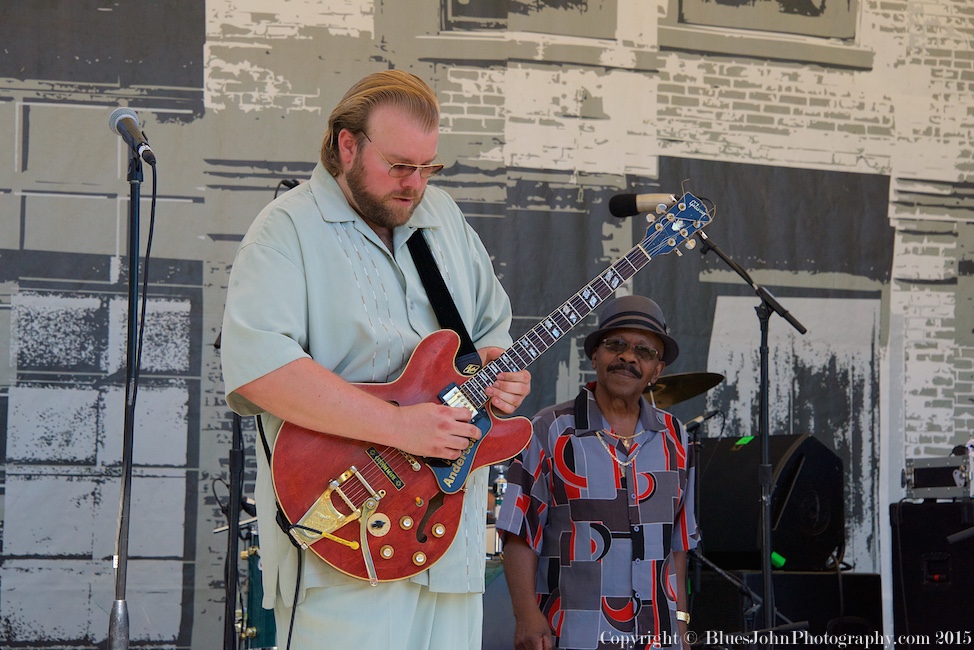 Waterfront Blues Festival, Tom McCall Waterfront Park, photo by John Alcala