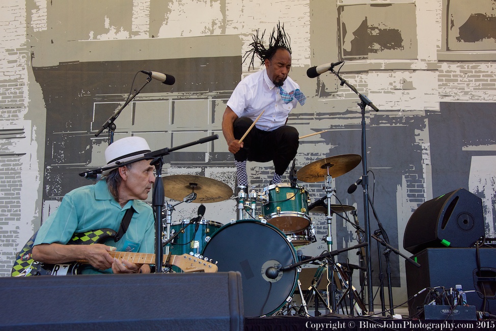 Waterfront Blues Festival, Tom McCall Waterfront Park, photo by John Alcala