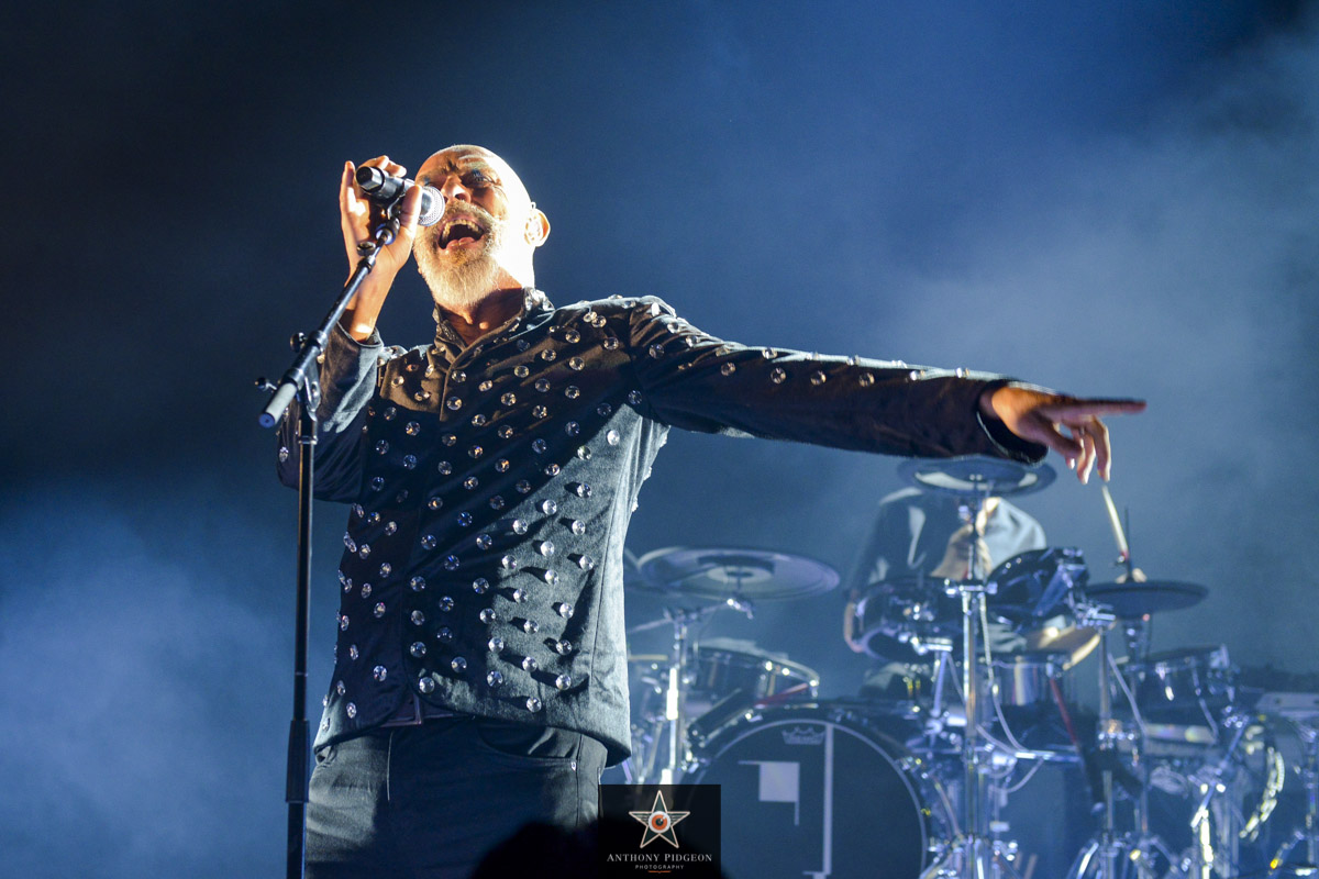 Bauhaus, Arlene Schnitzer Concert Hall, photo by Anthony Pidgeon