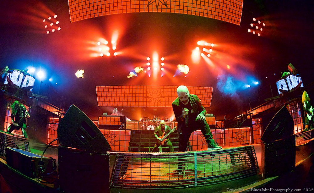 Slipknot, RV Inn Style Resorts Amphitheater, photo by John Alcala