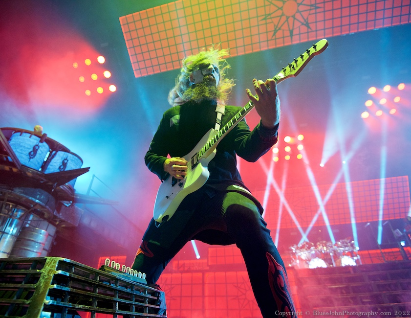 Slipknot, RV Inn Style Resorts Amphitheater, photo by John Alcala