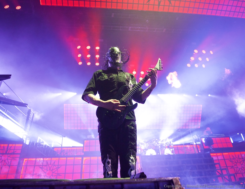 Slipknot, RV Inn Style Resorts Amphitheater, photo by John Alcala