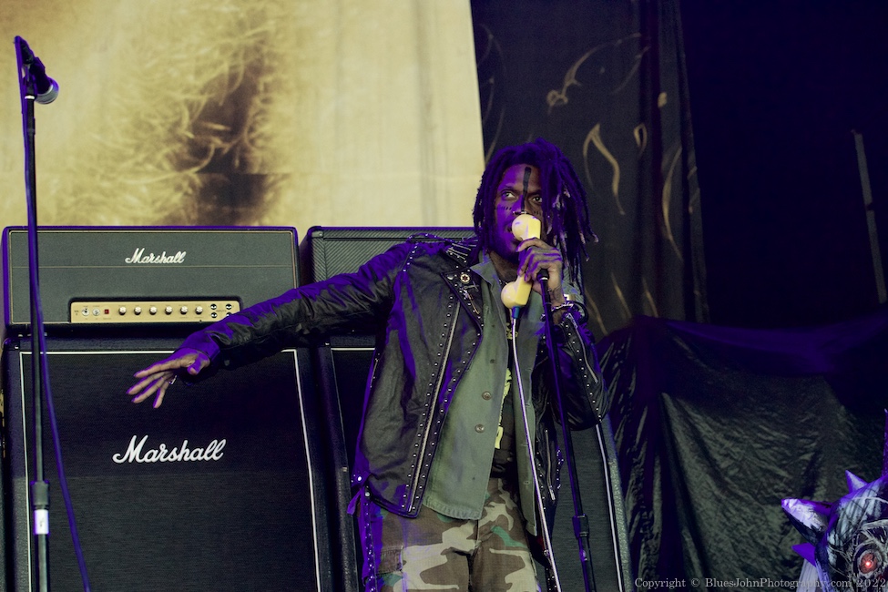 Ho9909, RV Inn Style Resorts Amphitheater, photo by John Alcala