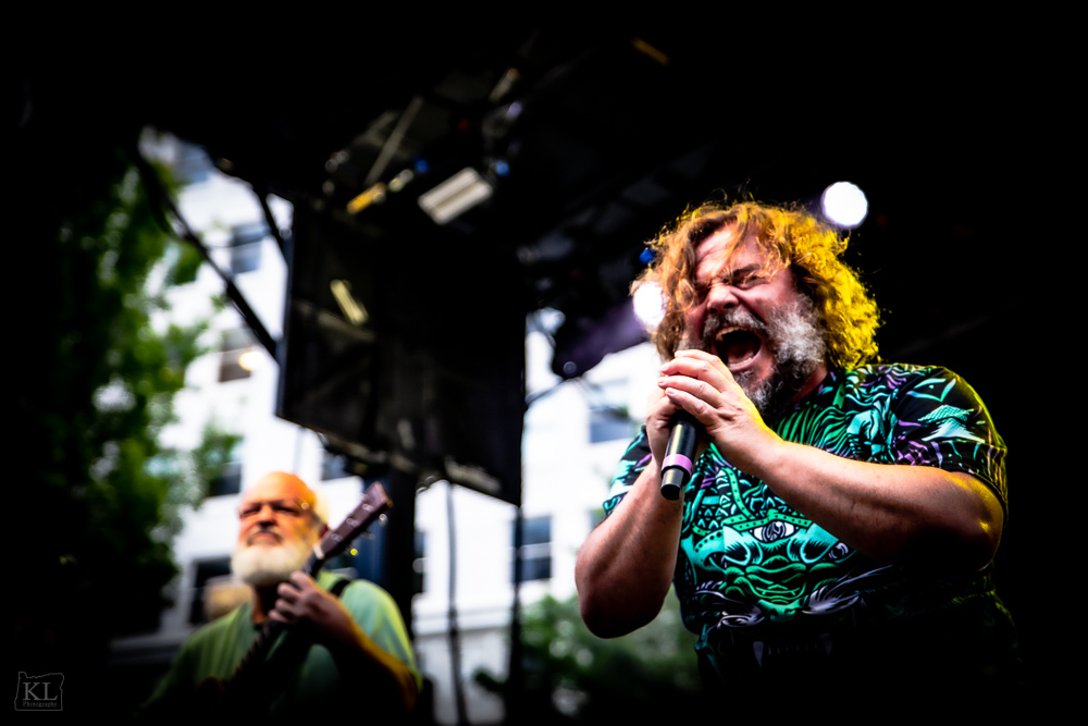 Tenacious D, Pioneer Courthouse Square, photo by Kris Luke