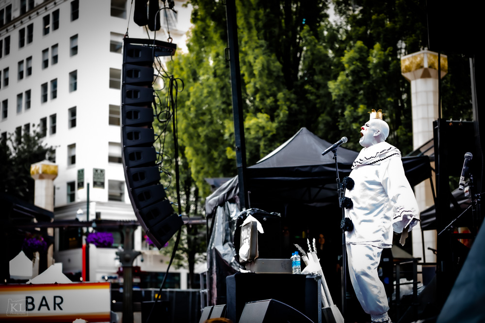 Puddles Pity Party, Pioneer Courthouse Square, photo by Kris Luke