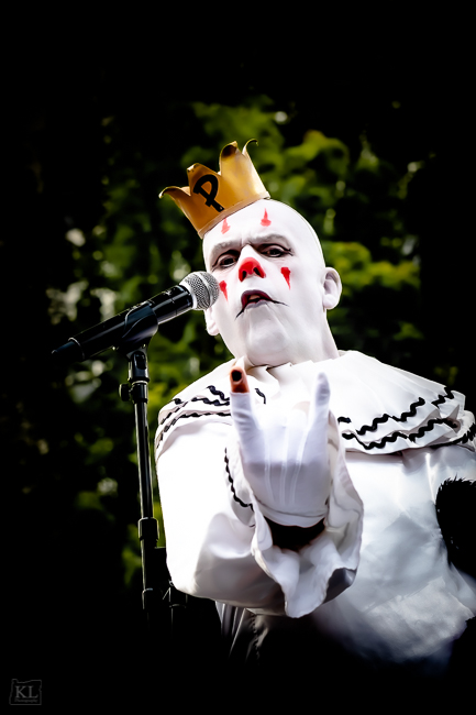 Puddles Pity Party, Pioneer Courthouse Square, photo by Kris Luke
