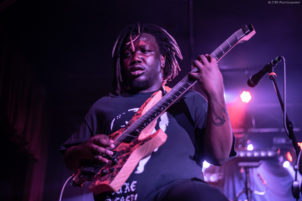 Vulvodynia, Dante's, photo by Kevin Pettigrew