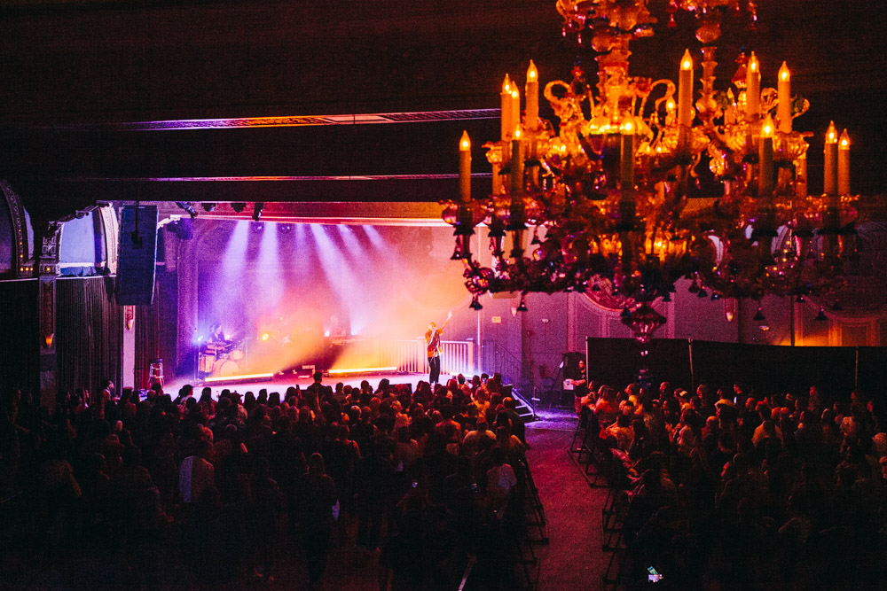 Sasha Alex Sloan, Crystal Ballroom, photo by Blake Sourisseau
