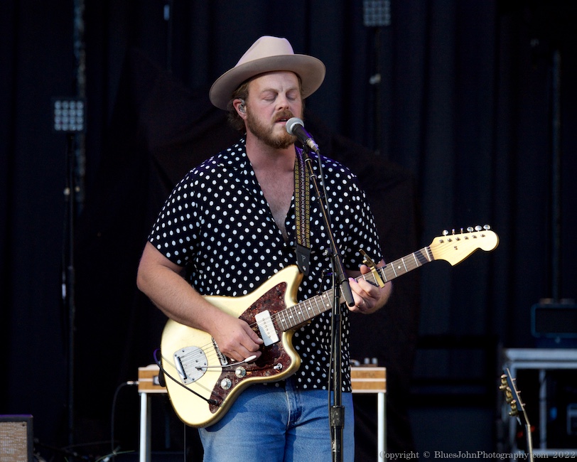 The Lone Bellow, Edgefield Amphitheater, photo by John Alcala
