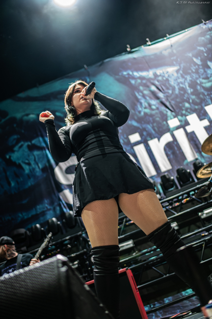 Spiritbox, Moda Center, photo by Kevin Pettigrew