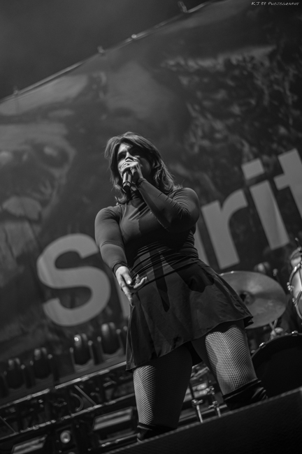 Spiritbox, Moda Center, photo by Kevin Pettigrew