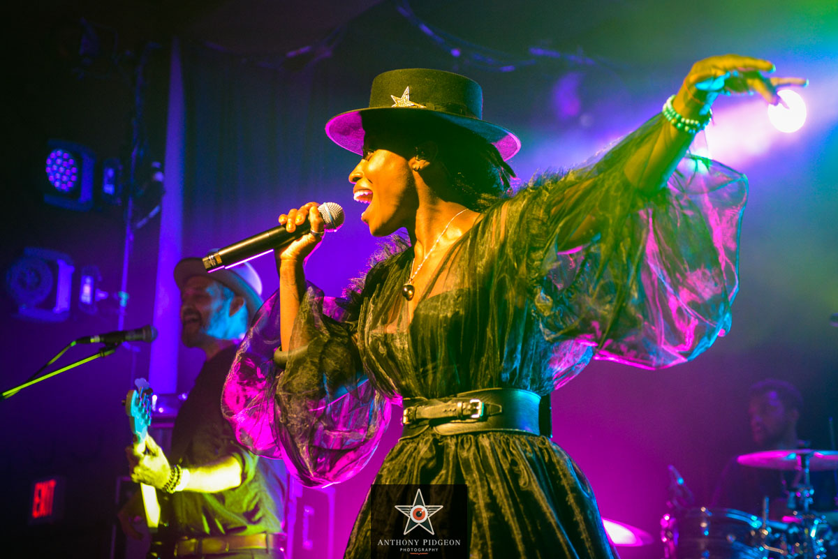 Morcheeba, Wonder Ballroom, photo by Anthony Pidgeon