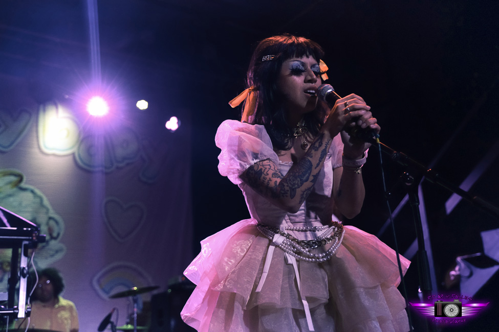 insignificant other, Hawthorne Theatre, photo by Joshua Hathaway