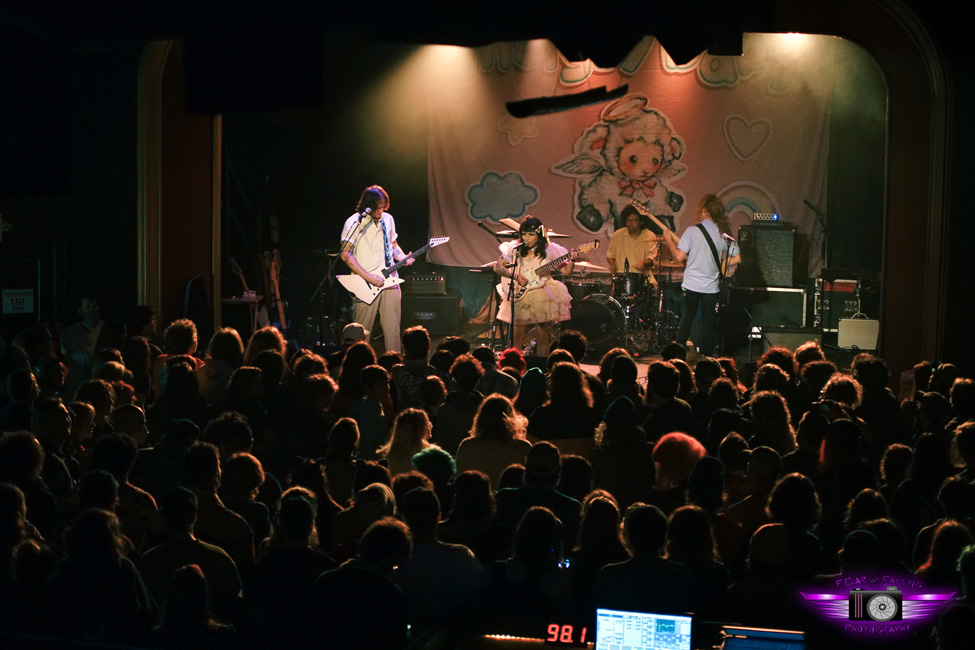 insignificant other, Hawthorne Theatre, photo by Joshua Hathaway