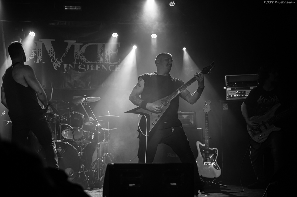 Divide in Silence, Dante's, photo by Kevin Pettigrew