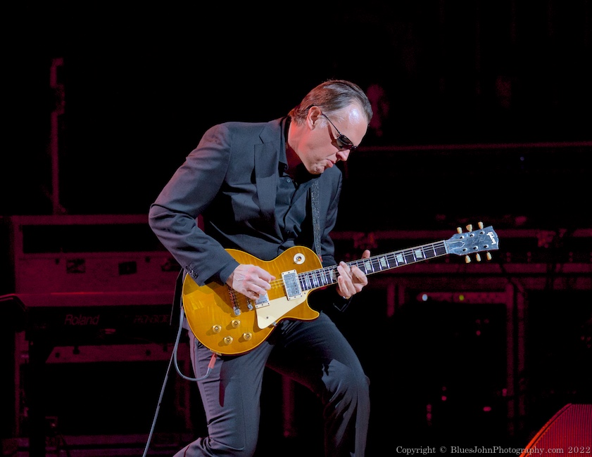 Joe Bonamassa, Arlene Schnitzer Concert Hall, photo by John Alcala