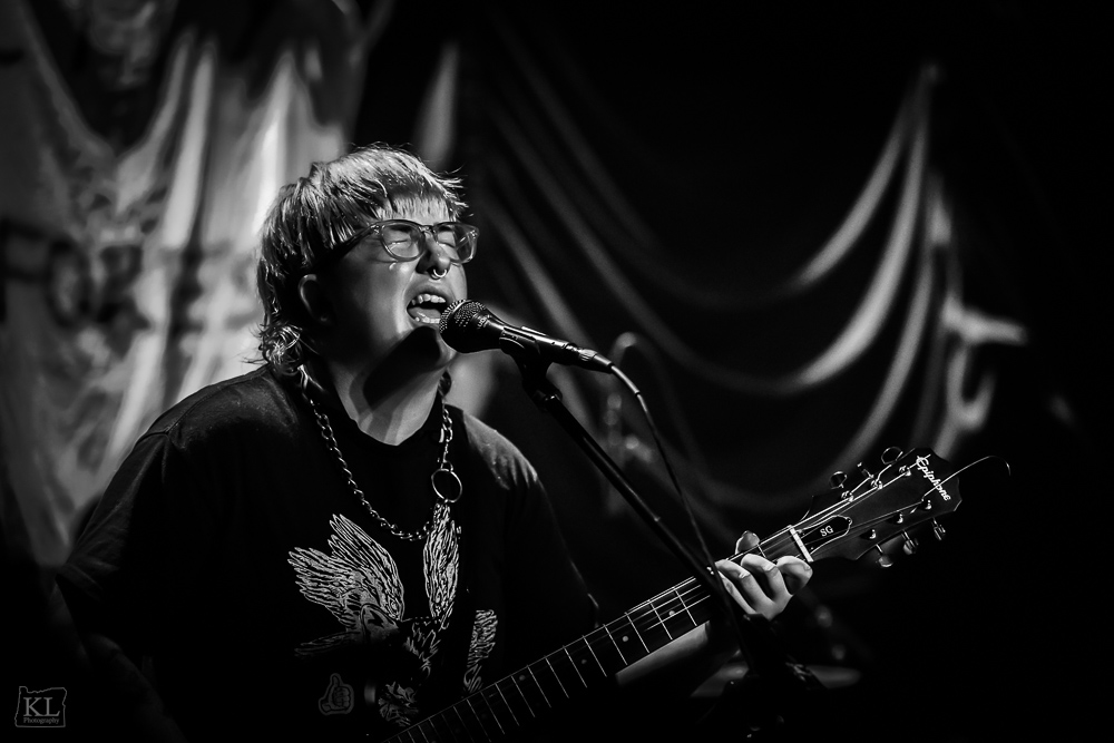 Tiger Sharks, Mission Theater, photo by Kris Luke