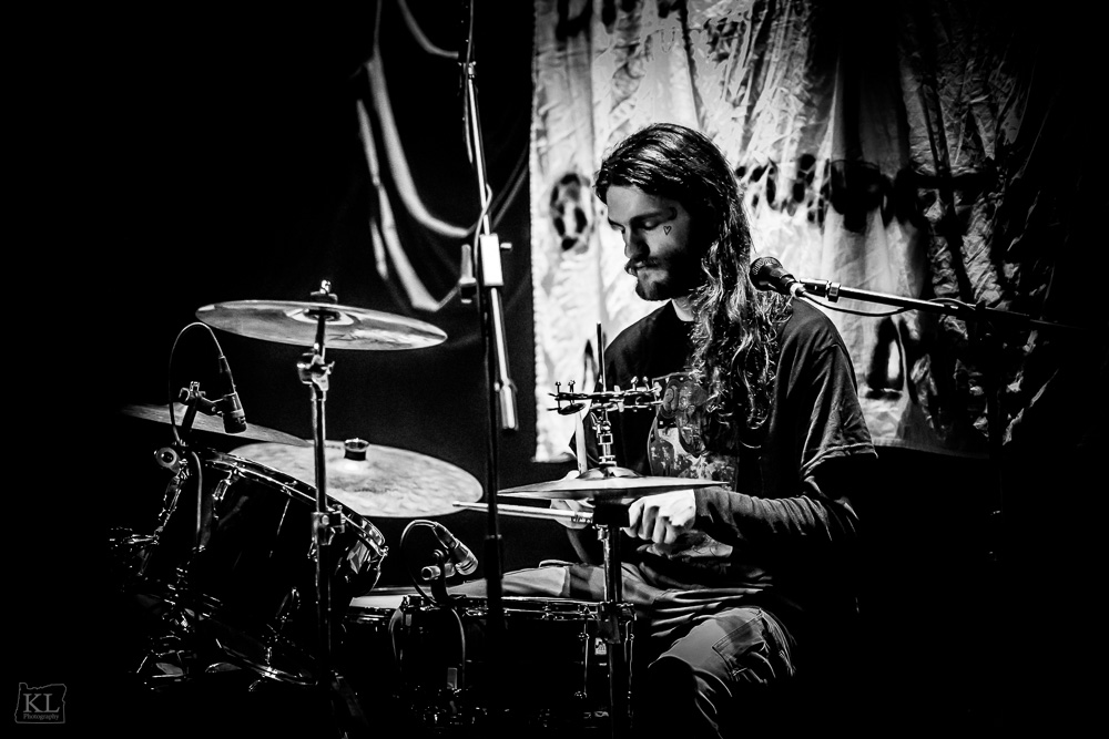 Tiger Sharks, Mission Theater, photo by Kris Luke