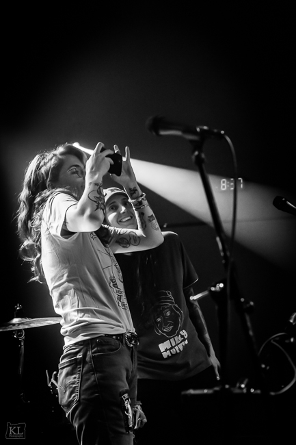 Local News Legend, Mano Oculta, photo by Kris Luke