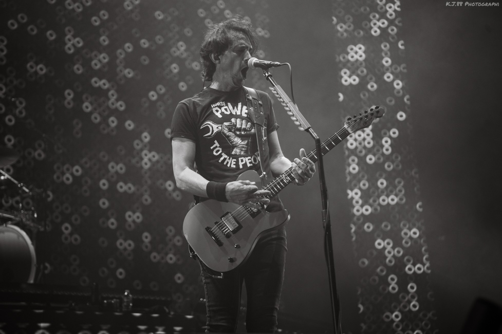 Gojira, Veterans Memorial Coliseum, photo by Kevin Pettigrew