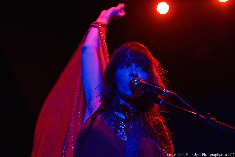Le Butcherettes, Hawthorne Theatre, photo by John Alcala