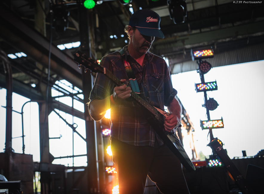 Robots of the Ancient World, Zidell Yards, photo by Kevin Pettigrew