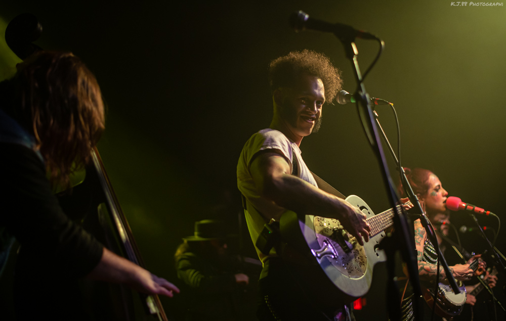 Bridge City Sinners, Bossanova Ballroom, photo by Kevin Pettigrew