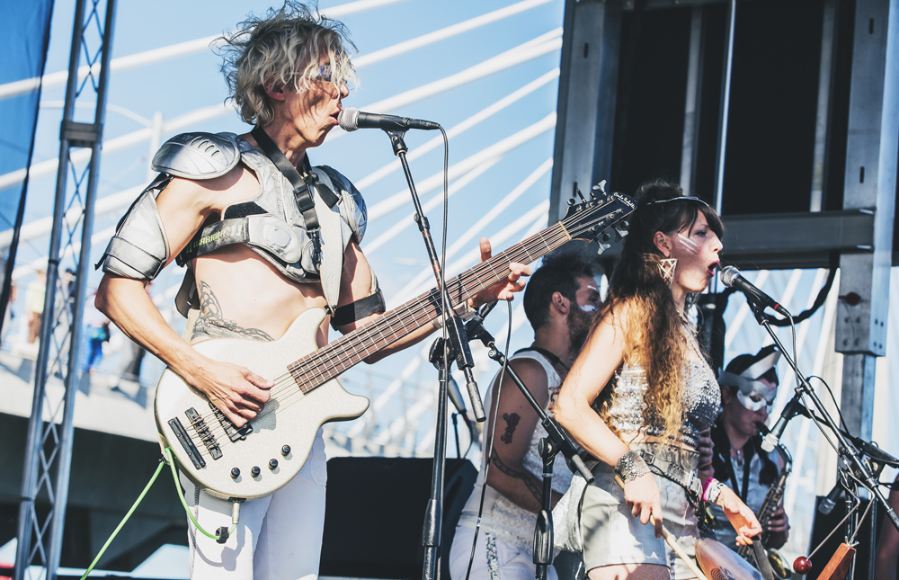 LoveBomb Go-Go, Vegan Beer & Food Festival, Zidell Yards, photo by Autumn Andel