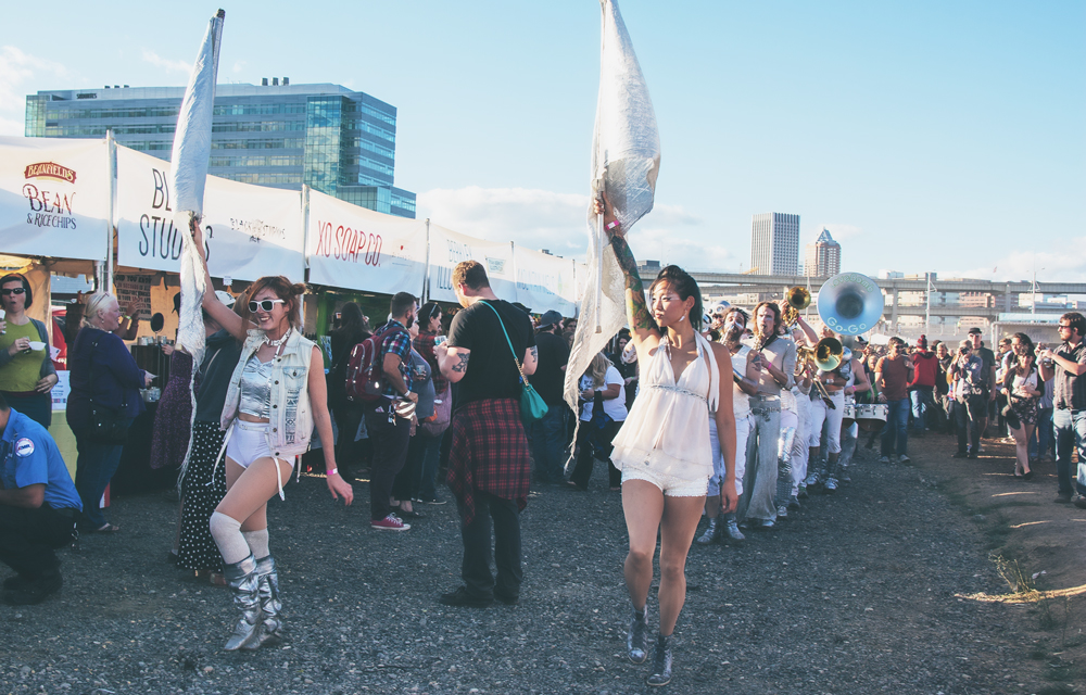 LoveBomb Go-Go, Vegan Beer & Food Festival, Zidell Yards, photo by Autumn Andel