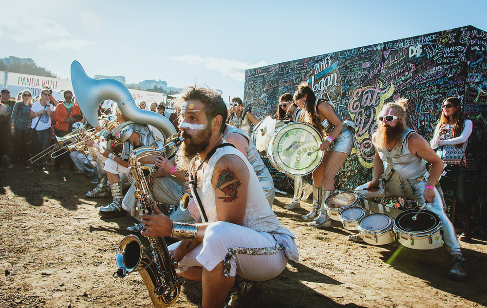 LoveBomb Go-Go, Vegan Beer & Food Festival, Zidell Yards, photo by Autumn Andel