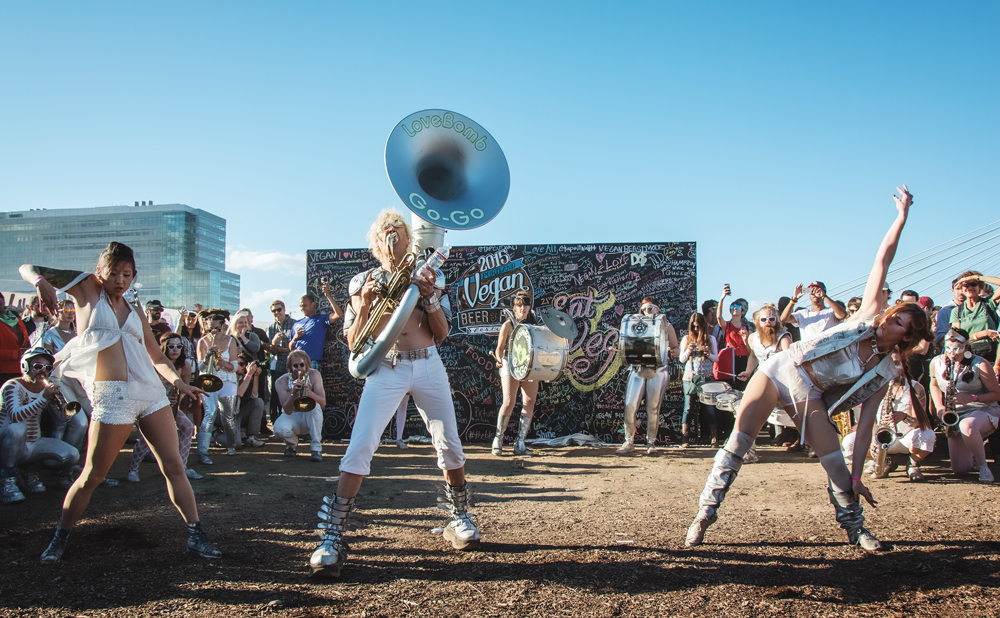 LoveBomb Go-Go, Vegan Beer & Food Festival, Zidell Yards, photo by Autumn Andel